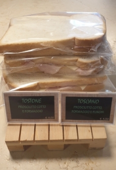 TASCA SALVA TOSTONE       
     Cristal 18x30 
per Toast, Tostoni e Panini misura max 13 x 13  e  13 x 25   

